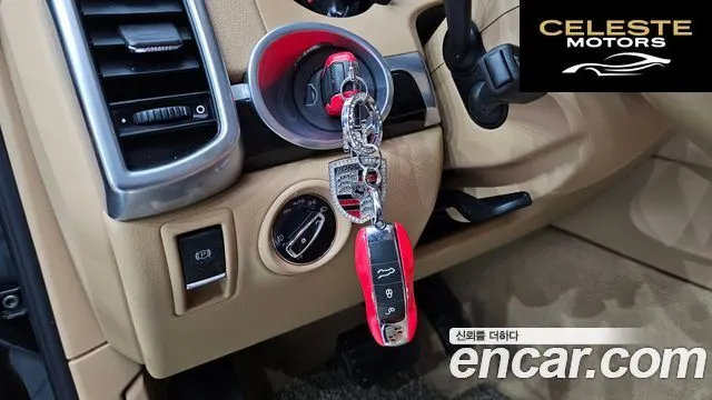 PORSCHE Cayenne 3.0 2015 — photo 12 sur 20