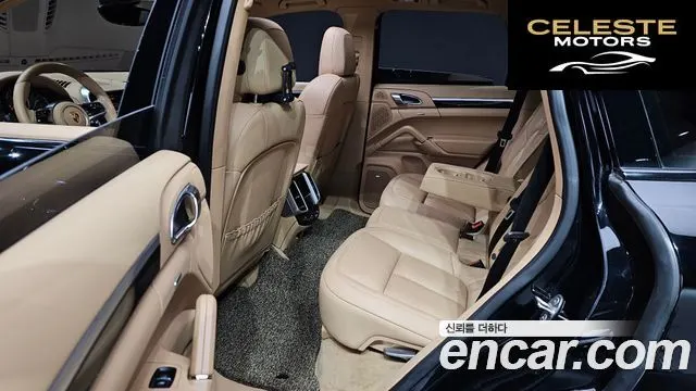 PORSCHE Cayenne 3.0 2015 — photo 16 sur 20