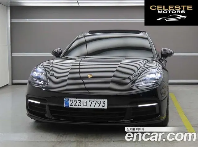 PORSCHE Panamera (971) 3.0 AWD 2018 — photo 3 sur 26