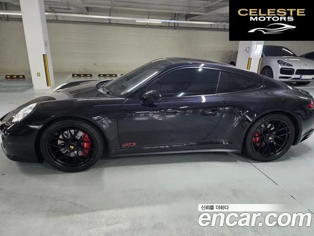 PORSCHE 911 Carrera 4 GTS 2018 — photo 13 sur 26
