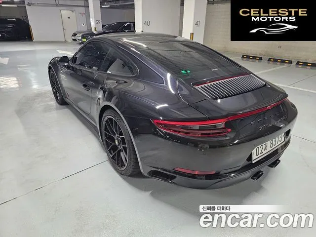 PORSCHE 911 Carrera 4 GTS 2018 — photo 2 sur 26
