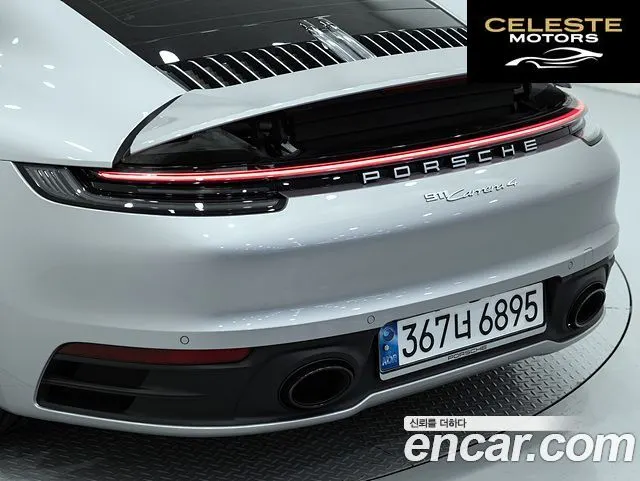 PORSCHE 911 (992) Carrera 4 2024 — photo 12 sur 25