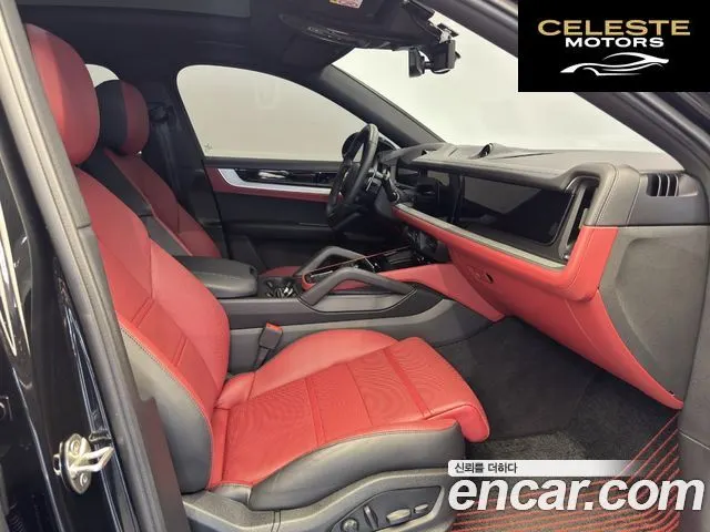 PORSCHE Cayenne (PO536) 3.0 Coupé 2025 — photo 19 sur 26