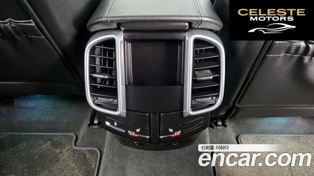 PORSCHE Cayenne 3.0 2014 — photo 18 sur 20