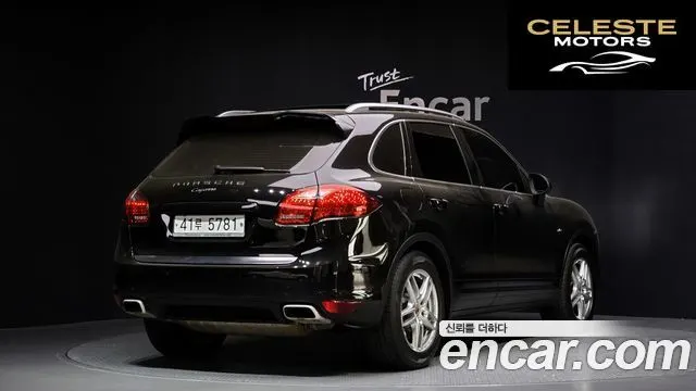 PORSCHE Cayenne 3.0 2014 — photo 2 sur 20