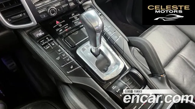 PORSCHE Cayenne 3.0 2014 — photo 9 sur 20