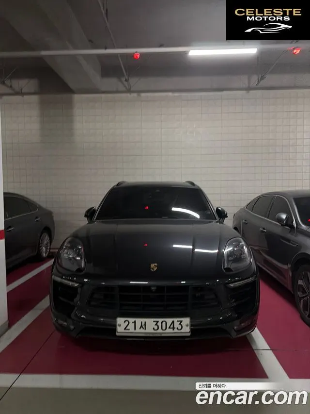 PORSCHE Macan 3.0 GTS 2018 — photo 2 sur 6