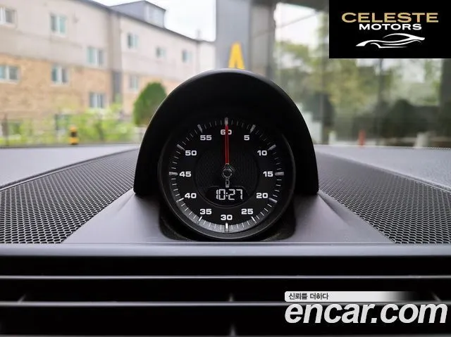 PORSCHE Panamera (971) 3.0 AWD 2018 — photo 10 sur 26
