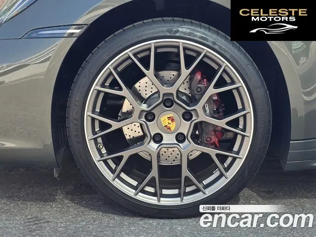 PORSCHE 911 (992) Carrera 4 Cabriolet 2021 — photo 5 sur 26