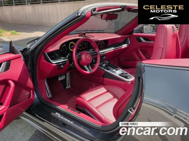 PORSCHE 911 (992) Carrera 4 Cabriolet 2021 — photo 7 sur 26