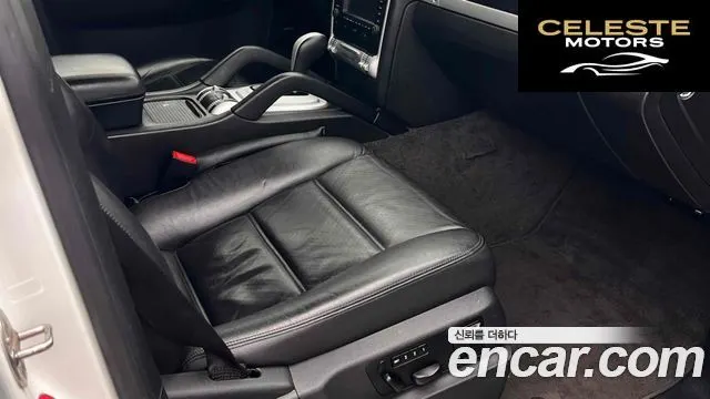 PORSCHE Cayenne 4.5 Turbo 2004 — photo 8 sur 15