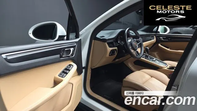 PORSCHE Macan 2.0 2018 — photo 11 sur 26
