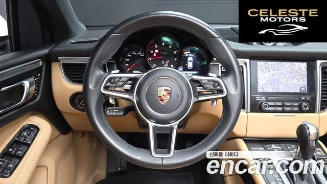 PORSCHE Macan 2.0 2018 — photo 13 sur 26