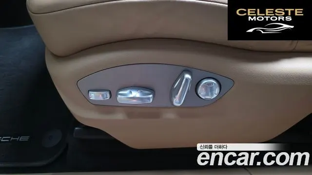 PORSCHE Macan 2.0 2018 — photo 17 sur 26