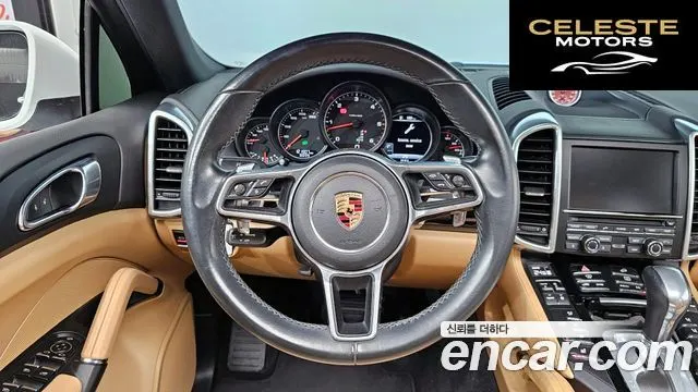 PORSCHE Cayenne 3.0 2016 — photo 13 sur 20