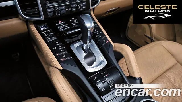PORSCHE Cayenne 3.0 2016 — photo 9 sur 20