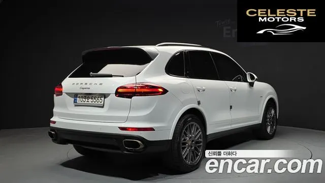 PORSCHE Cayenne 3.0 Edition 2017 — photo 2 sur 26