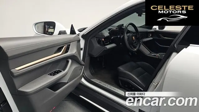 PORSCHE Taycan Turbo 2021 — photo 9 sur 20