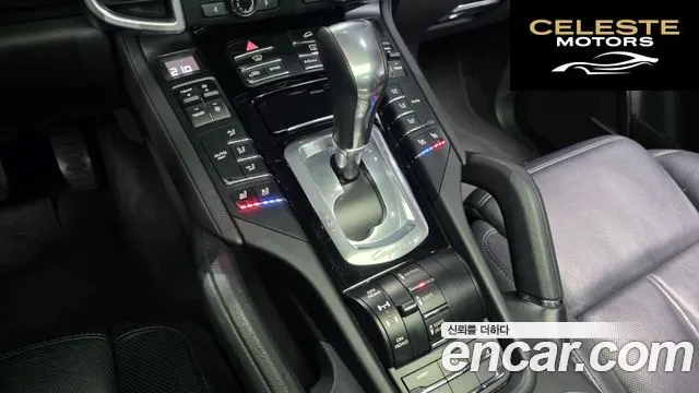 PORSCHE Cayenne 3.0 2015 — photo 11 sur 45