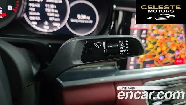 PORSCHE Panamera (971) 2.9 AWD 2021 — photo 28 sur 33
