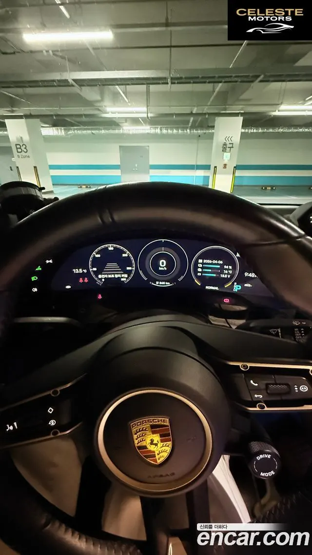 PORSCHE Taycan 4S 2021 — photo 4 sur 12