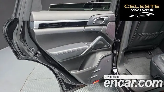 PORSCHE Cayenne 3.0 2015 — photo 14 sur 45