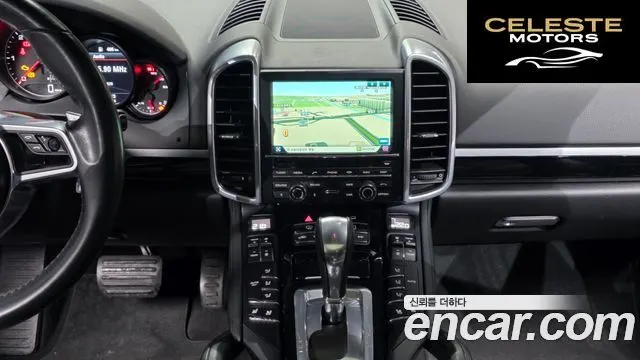 PORSCHE Cayenne 3.0 2015 — photo 19 sur 45