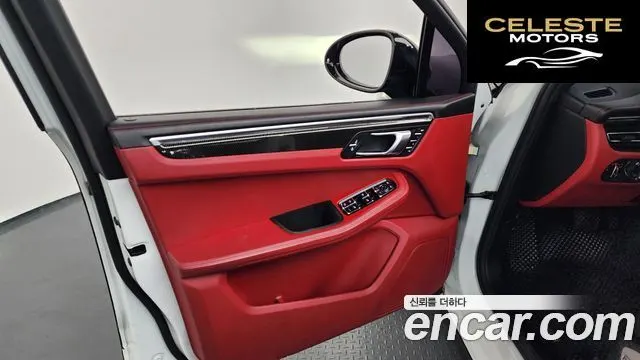 PORSCHE Macan 2.9 GTS 2020 — photo 14 sur 39