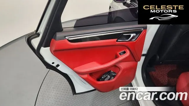 PORSCHE Macan 2.9 GTS 2020 — photo 15 sur 39