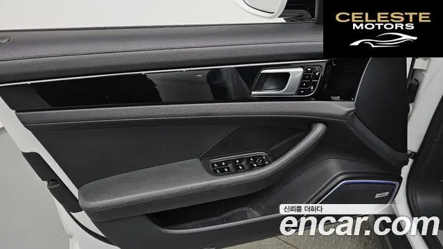 PORSCHE Panamera (971) 3.0 AWD 2018 — photo 13 sur 35