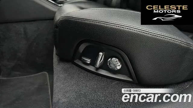 PORSCHE Panamera (971) 3.0 AWD 2018 — photo 33 sur 35