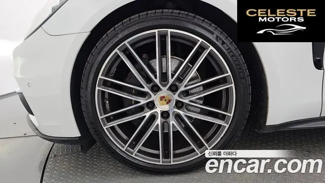 PORSCHE Panamera (971) 3.0 AWD 2018 — photo 4 sur 20