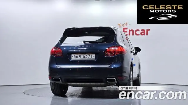 PORSCHE Cayenne 4.2 S 2014 — photo 4 sur 20