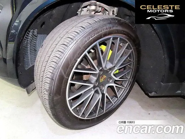 PORSCHE Cayenne (PO536) 3.0 2019 — photo 20 sur 26