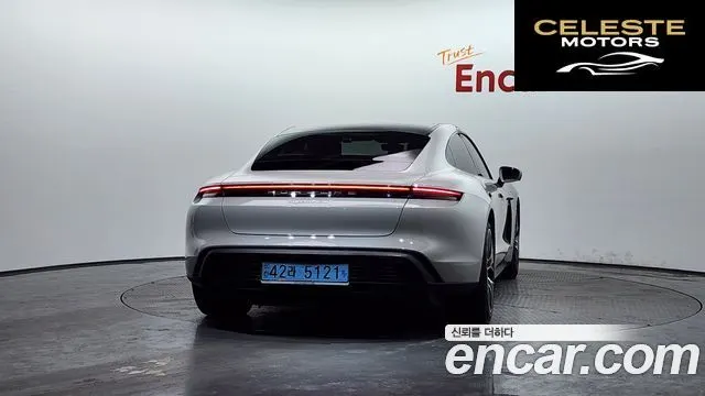 PORSCHE Taycan 4S 2021 — photo 4 sur 30