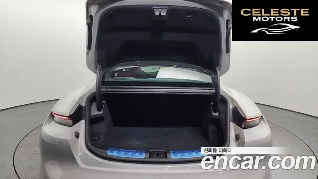 PORSCHE Taycan 4S 2021 — photo 20 sur 20