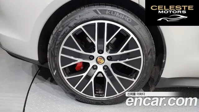 PORSCHE Taycan 4S 2021 — photo 5 sur 20