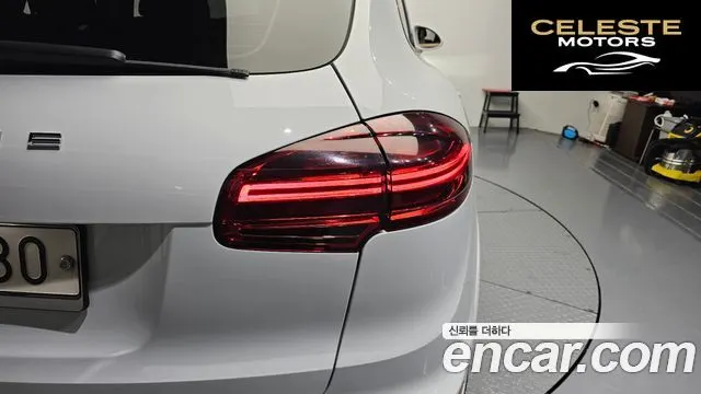 PORSCHE Cayenne 3.0 Edition 2017 — photo 9 sur 34