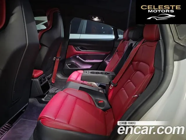 PORSCHE Taycan Turbo 2022 — photo 12 sur 26