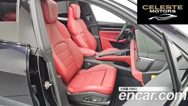 PORSCHE Macan EV 4 2025 — photo 11 sur 20