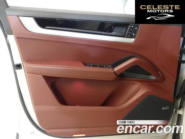 PORSCHE Cayenne (PO536) 3.0 2024 — photo 16 sur 26