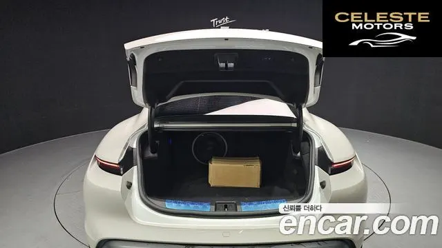 PORSCHE Taycan 4S 2021 — photo 20 sur 20