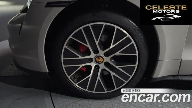 PORSCHE Taycan 4S 2021 — photo 5 sur 20
