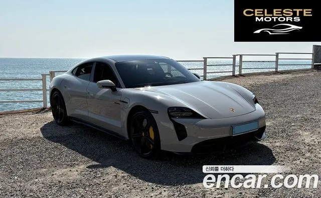 PORSCHE Taycan Turbo S 2023 — photo 8 sur 26