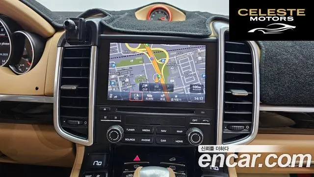 PORSCHE Cayenne 3.0 Edition 2017 — photo 20 sur 34