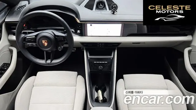 PORSCHE Macan EV 4S 2025 — photo 10 sur 32