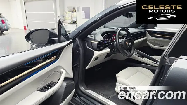 PORSCHE Macan EV 4S 2025 — photo 13 sur 32