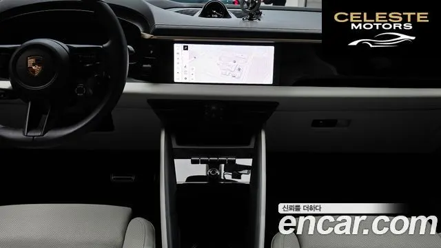 PORSCHE Macan EV 4S 2025 — photo 26 sur 32