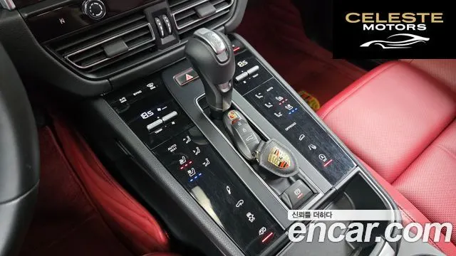 PORSCHE Macan 2.9 GTS 2024 — photo 9 sur 20