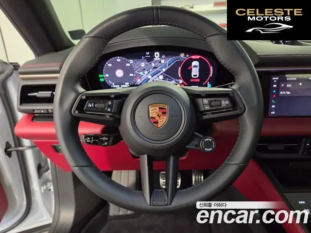 PORSCHE Macan EV 4 2025 — photo 11 sur 18